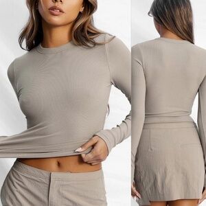 All Things Golden The Luxe Rib Long Sleeve Top in Slate XS